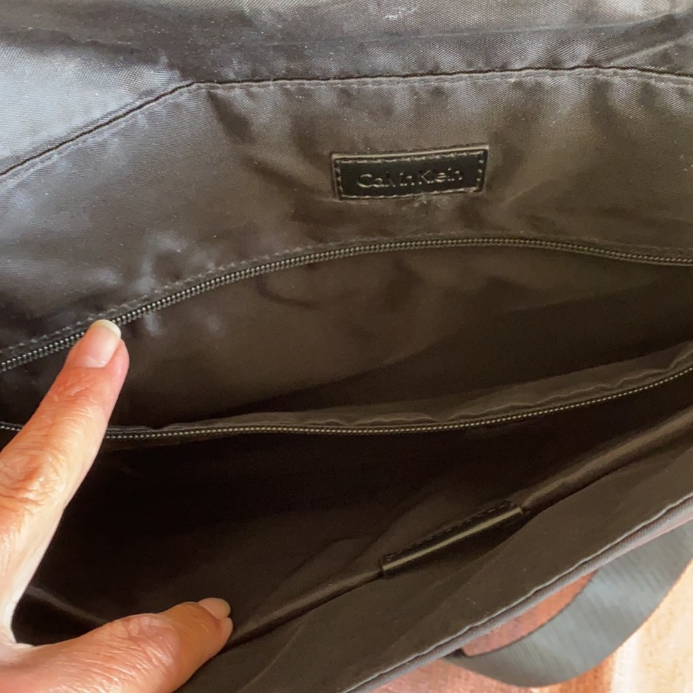 Calvin Klein Computer Bag - Picture 9 of 15